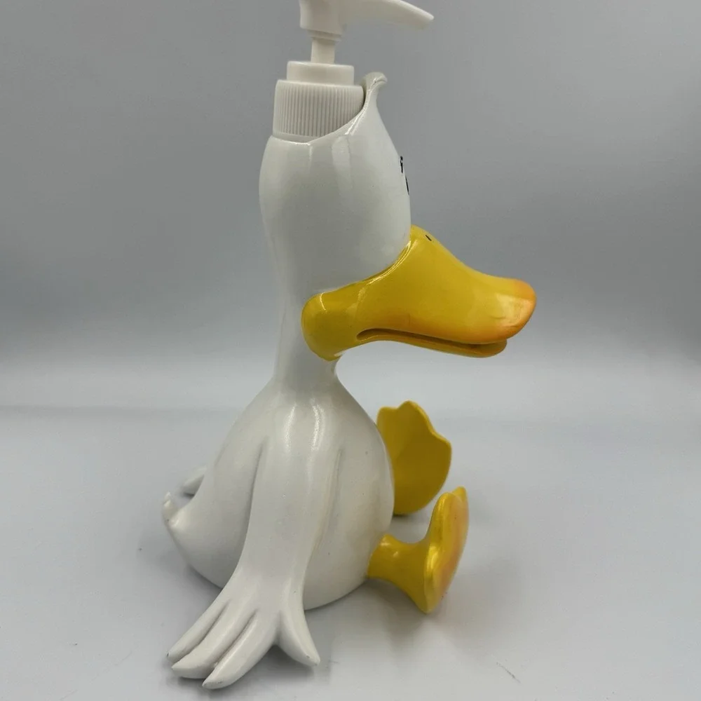 Universal Studios Sitting Ducks‎ Soap Lotion Dispenser Cartoon Bathroom Bill